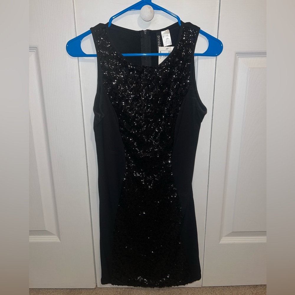 Elegant Black Sequin Dress